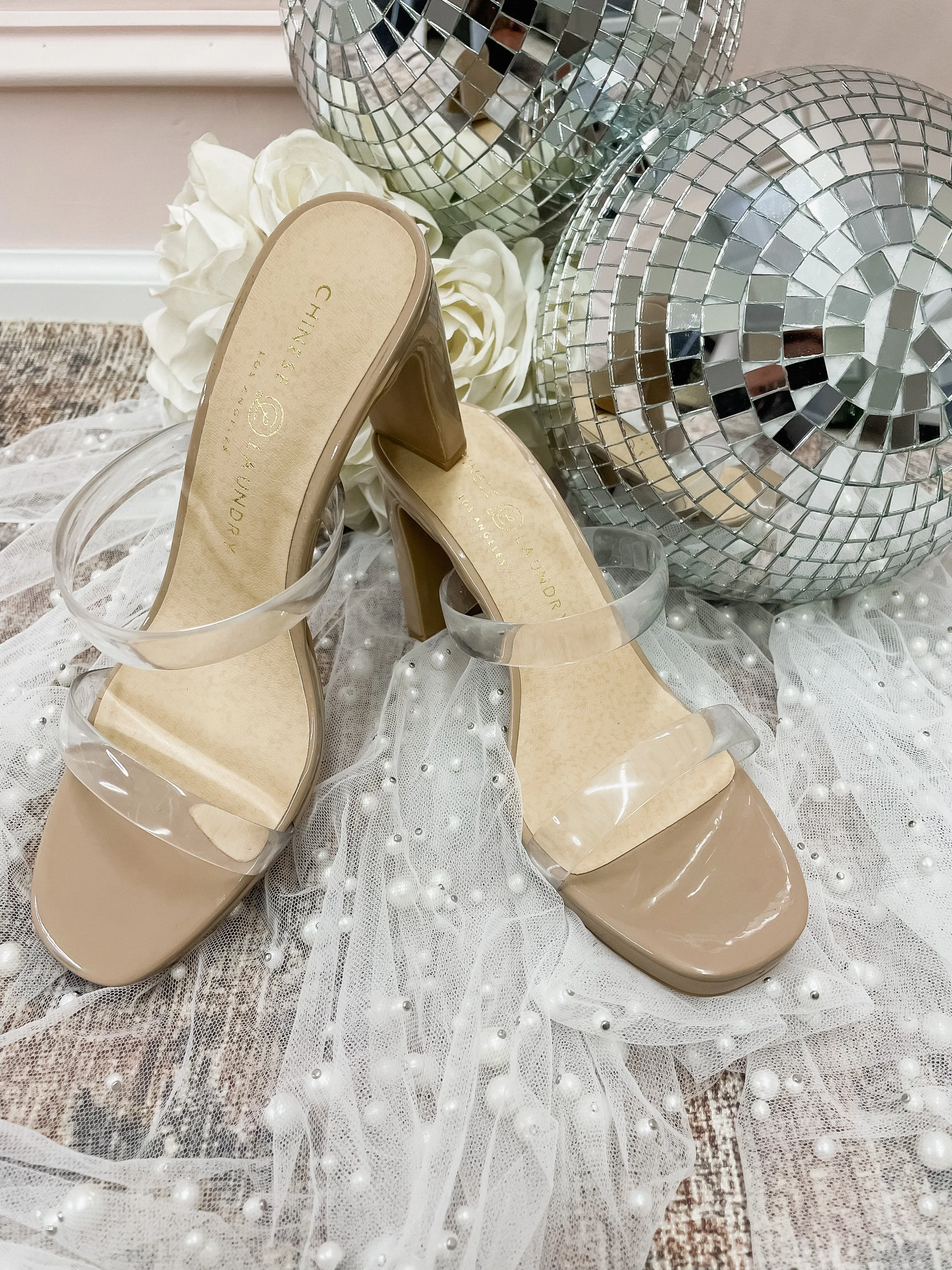 Kiki Vinyl Heel